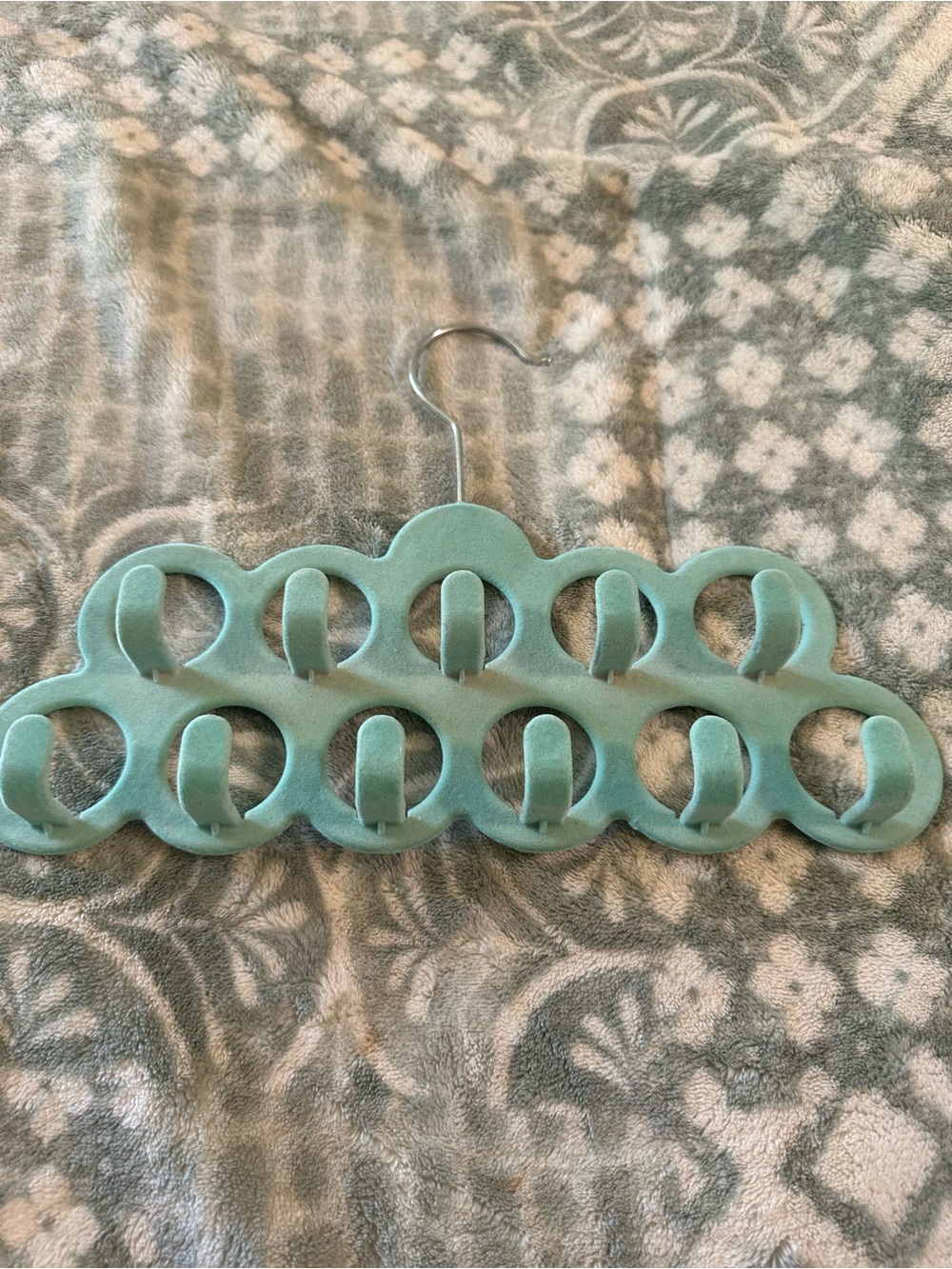 Kids Multifunctional Velvet Scarf and Accessory Hanger in Aqua